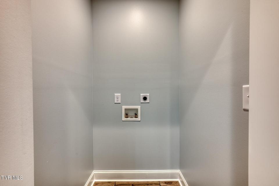 Photo #31: 1430 Cedar Street