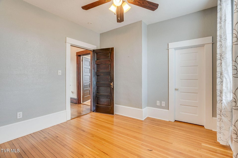 Photo #24: 102 Maple Street