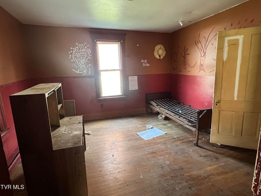 Photo #6: 204 10th Street