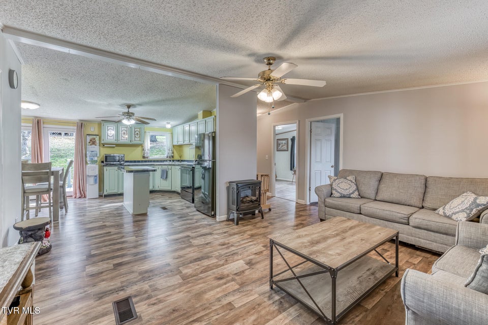 Photo #6: 213 Jarrell Drive