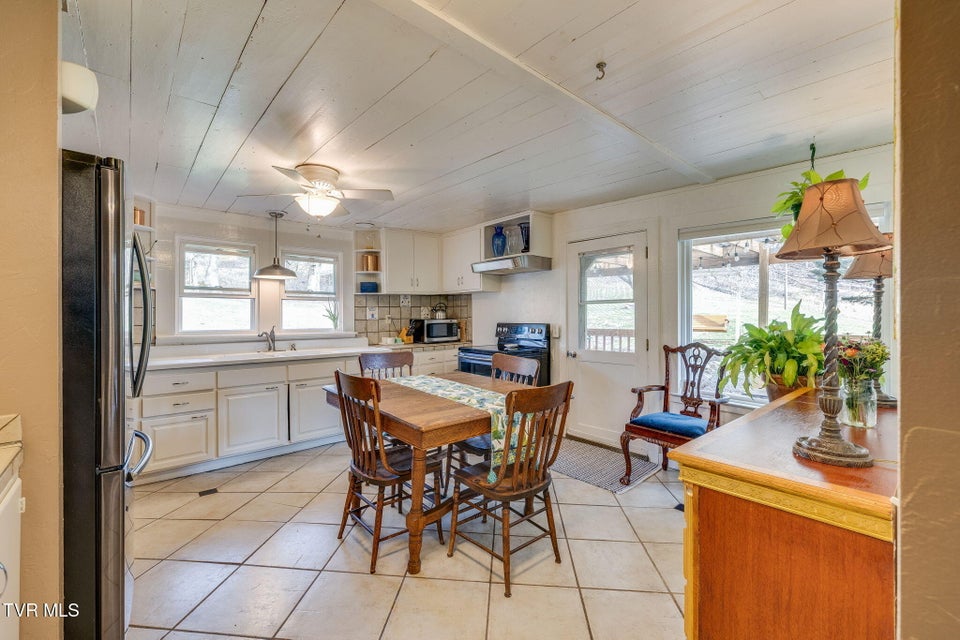 Photo #5: 341 Locust Gap Road