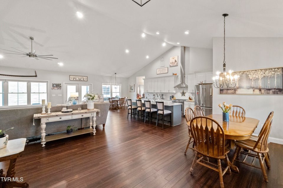 Photo #3: 2905 Sunnyside Road