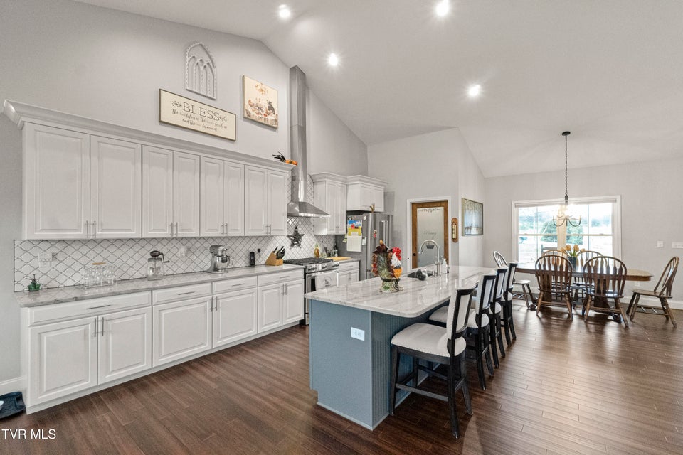 Photo #11: 2905 Sunnyside Road