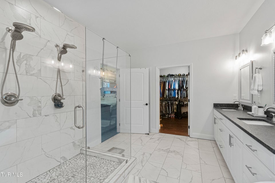 Photo #20: 2905 Sunnyside Road