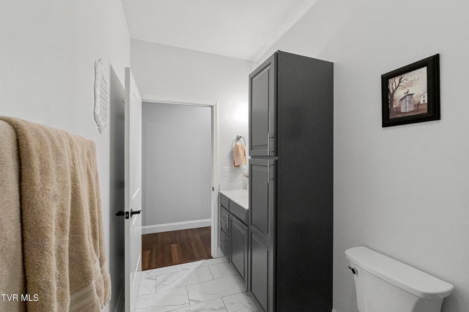 Photo #28: 2905 Sunnyside Road