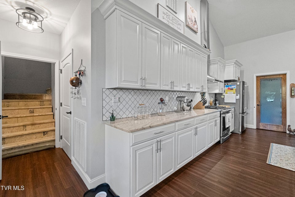 Photo #33: 2905 Sunnyside Road