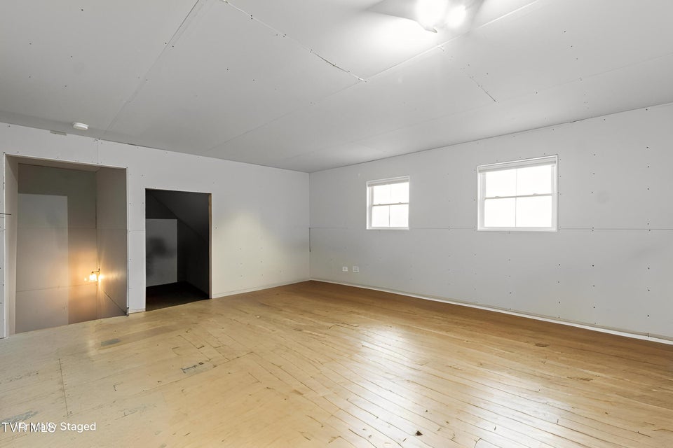 Photo #36: 2905 Sunnyside Road