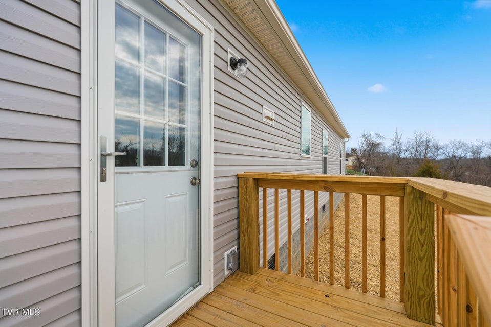 Photo #31: 1409 Ben Gamble Road