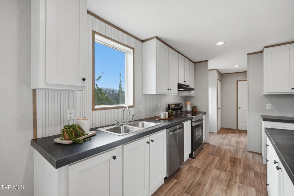 Photo #10: 1409 Ben Gamble Road