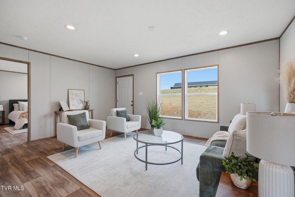 Photo #4: 1409 Ben Gamble Road