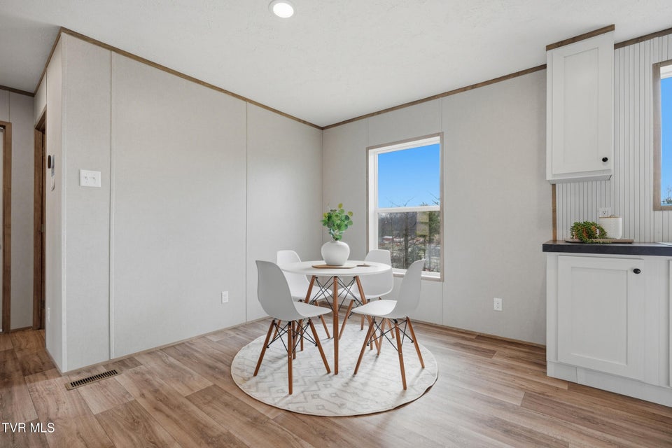 Photo #13: 1409 Ben Gamble Road