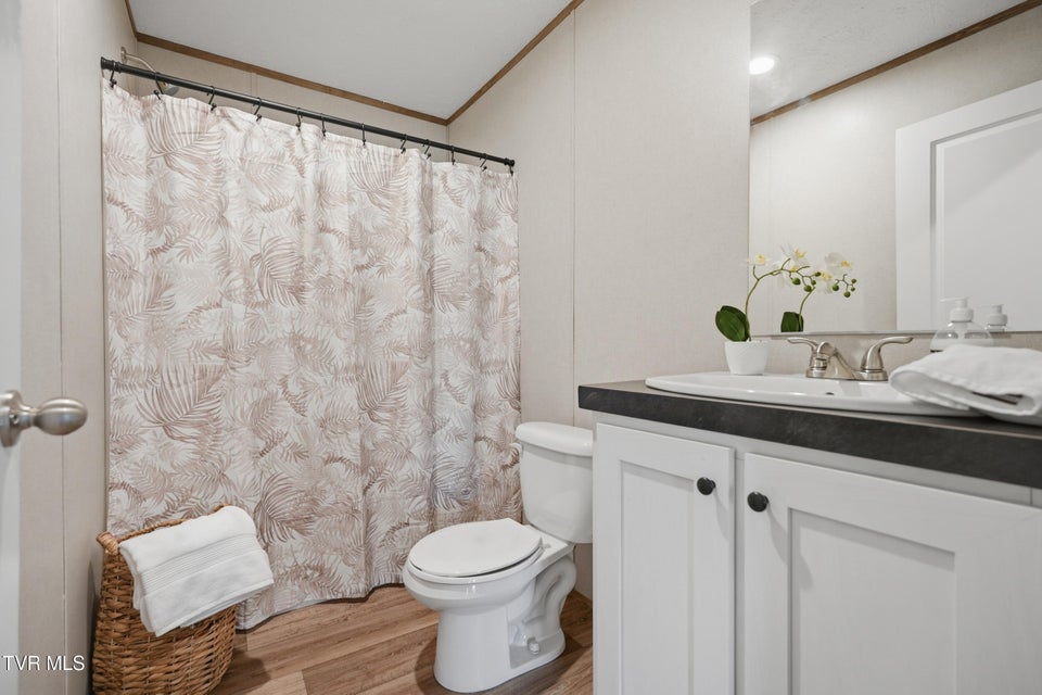 Photo #24: 1409 Ben Gamble Road