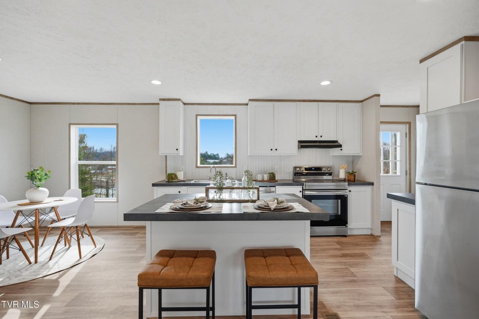 Photo #5: 1409 Ben Gamble Road