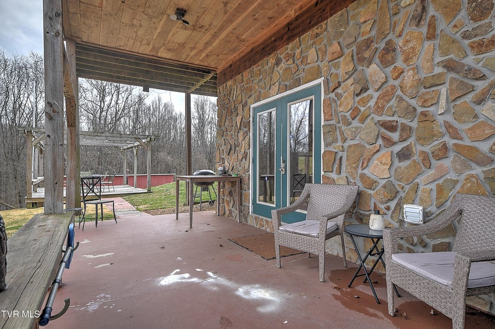 Photo #32: 17516 Donegal Drive