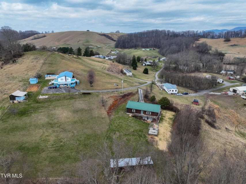 Photo #39: 17516 Donegal Drive