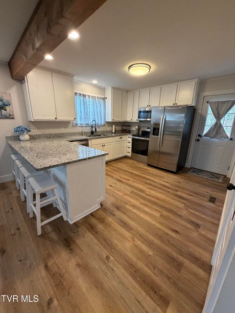 Photo #11: 114 Mayor Avenue