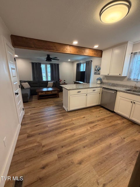 Photo #15: 114 Mayor Avenue