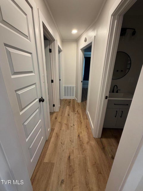 Photo #19: 114 Mayor Avenue