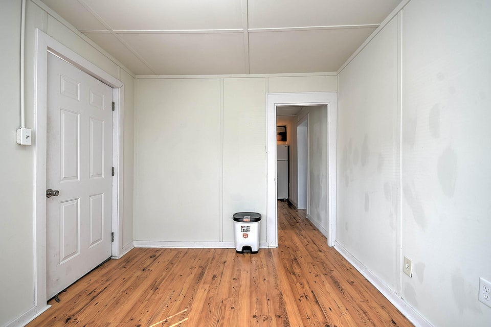 Photo #15: 1704 Shelby Street