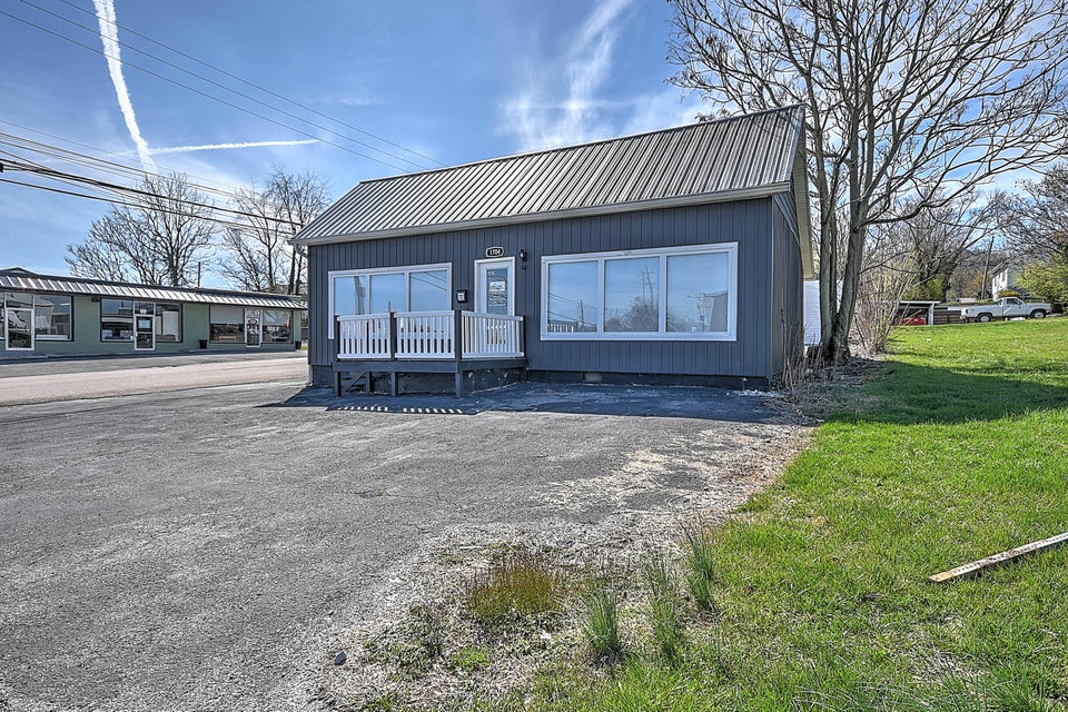 Photo #3: 1704 Shelby Street