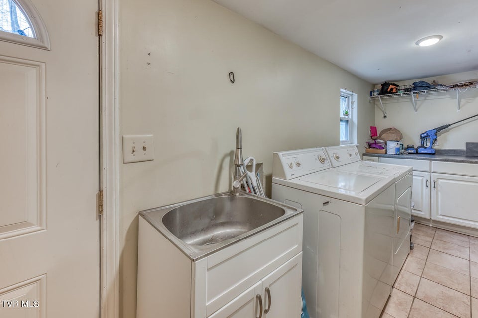 Photo #17: 380 Bristol Caverns Highway