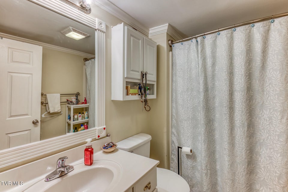 Photo #18: 380 Bristol Caverns Highway