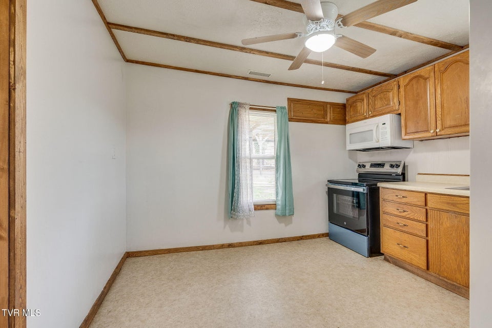 Photo #8: 121 Coleman Road