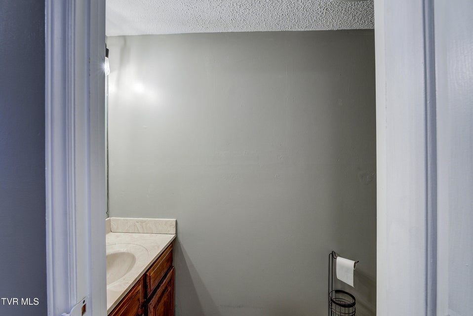 Photo #5: 205 Windridge Colony 