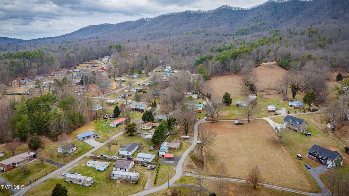 Photo #34: 121 Coleman Road