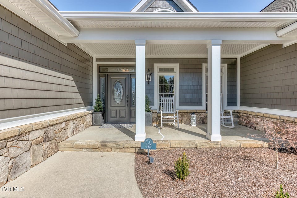 Photo #7: 2129 Highland Falls Court