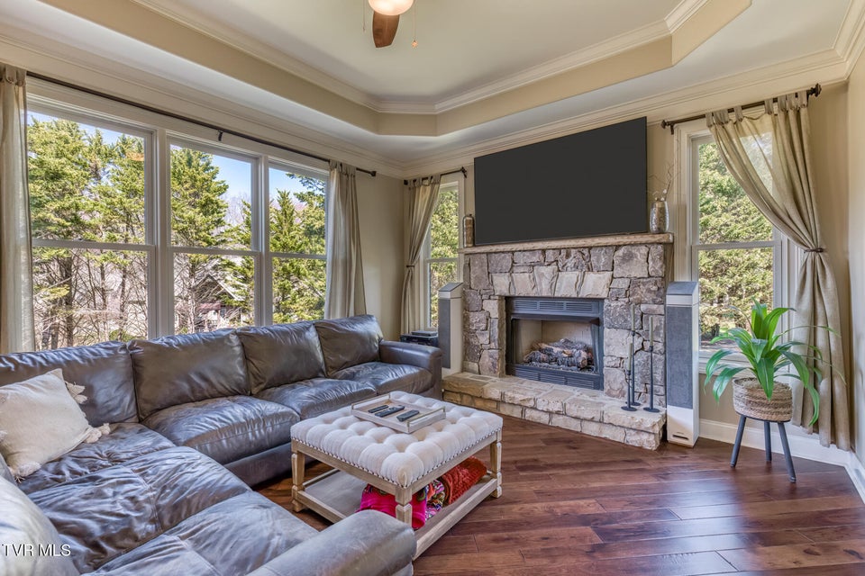 Photo #24: 2129 Highland Falls Court