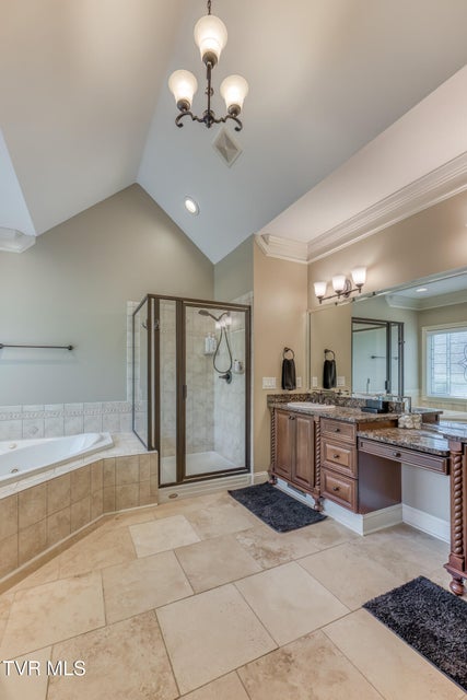 Photo #38: 2129 Highland Falls Court