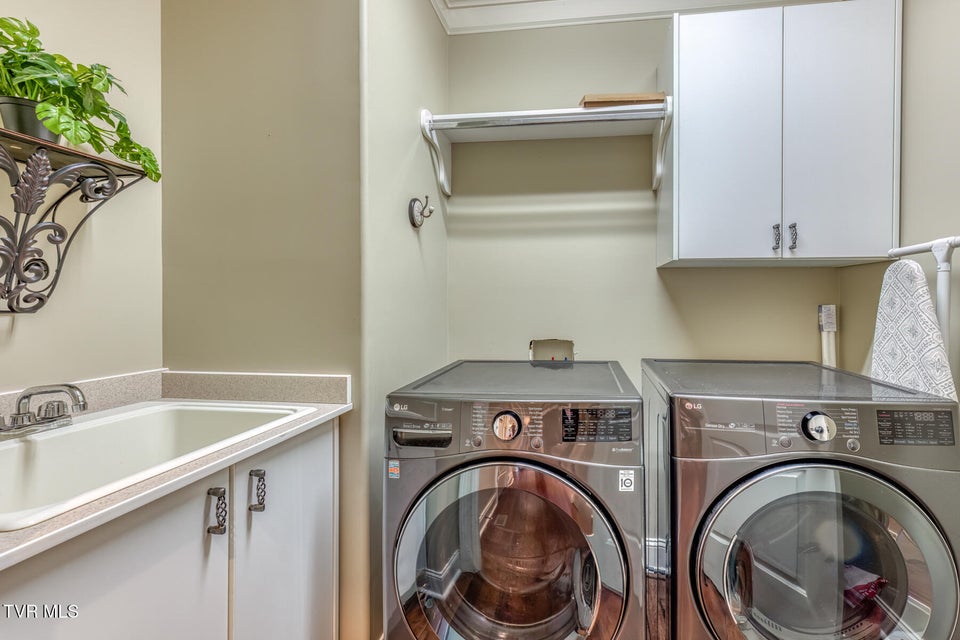 Photo #50: 2129 Highland Falls Court