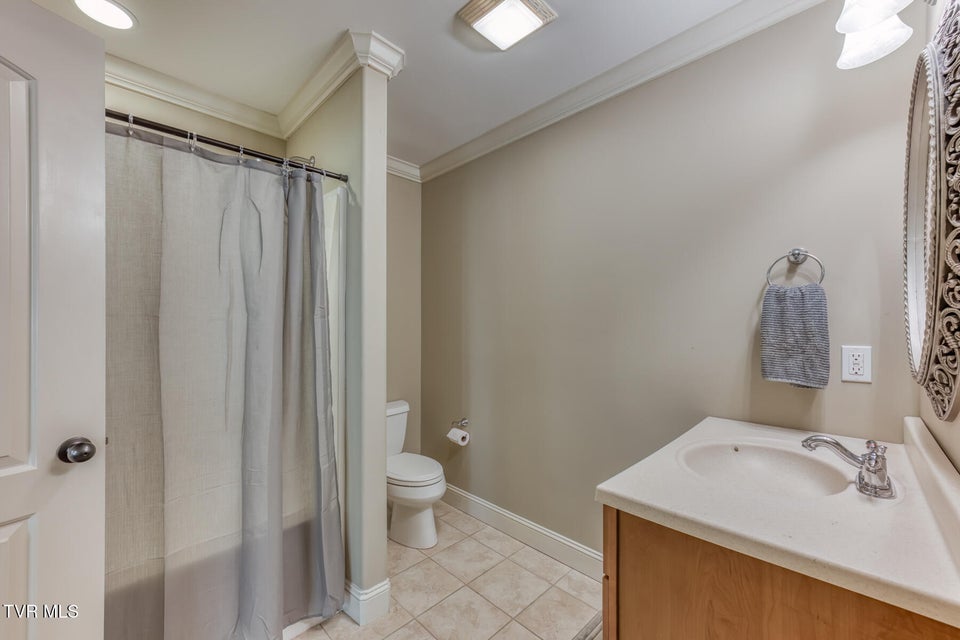 Photo #64: 2129 Highland Falls Court