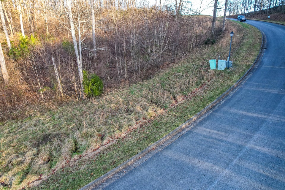 Photo #16: 765 Chimney Top Lane