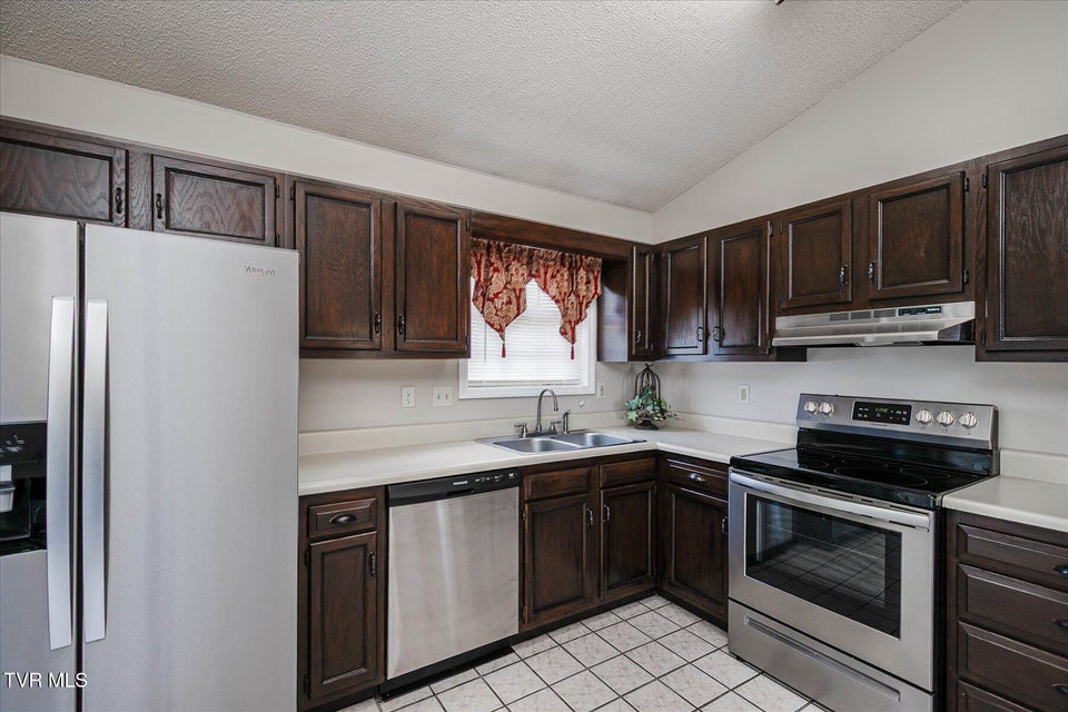 Photo #15: 1040 Morrell Court