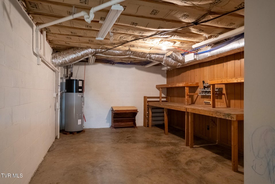 Photo #36: 5925 Cochise Trail