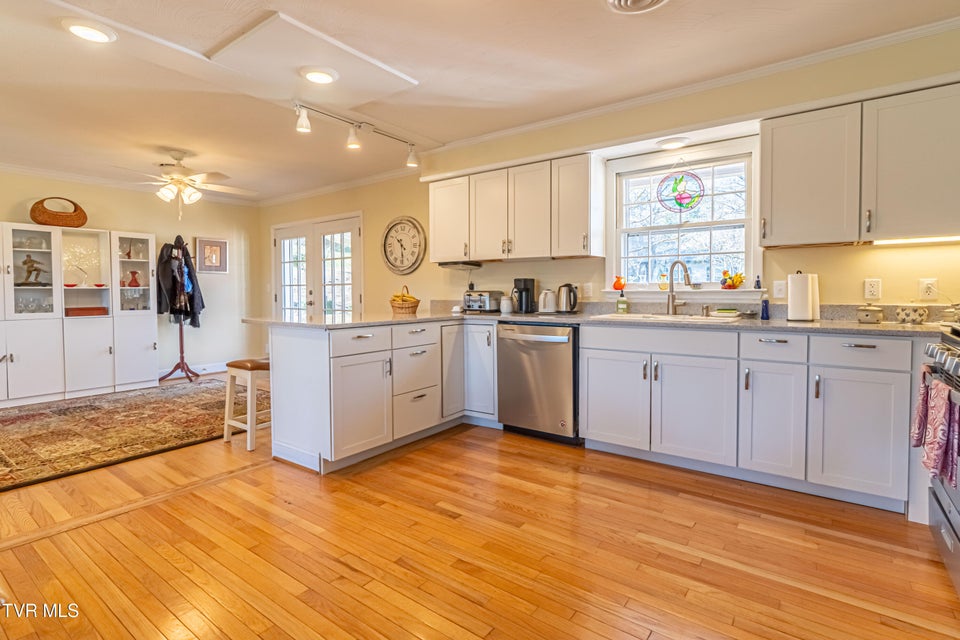 Photo #21: 595 Court Street