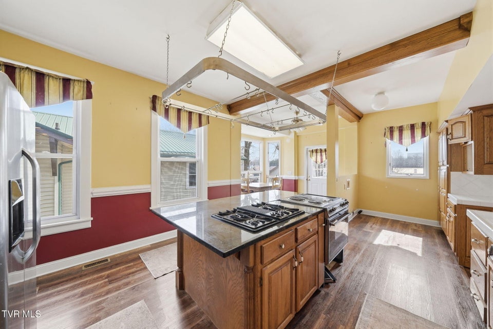 Photo #16: 1221 Sullivan Street