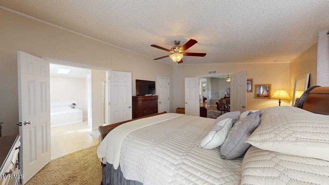 Photo #40: 4250 Mohawk Road