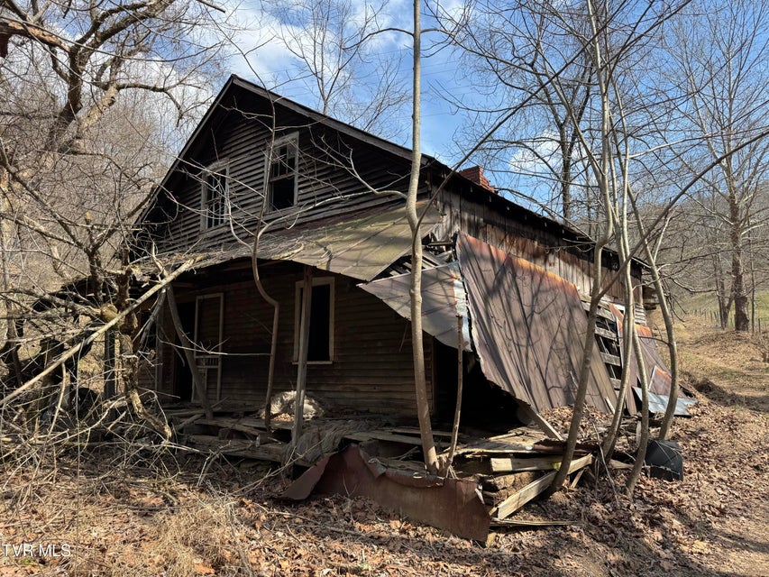 Photo #16: 6996 Manville Road