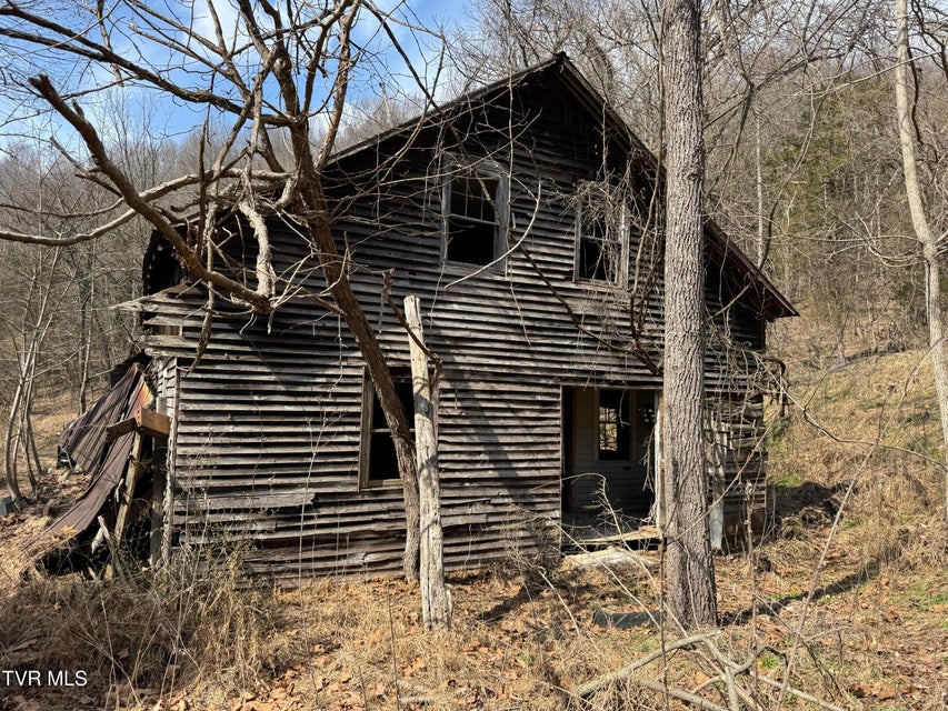 Photo #17: 6996 Manville Road