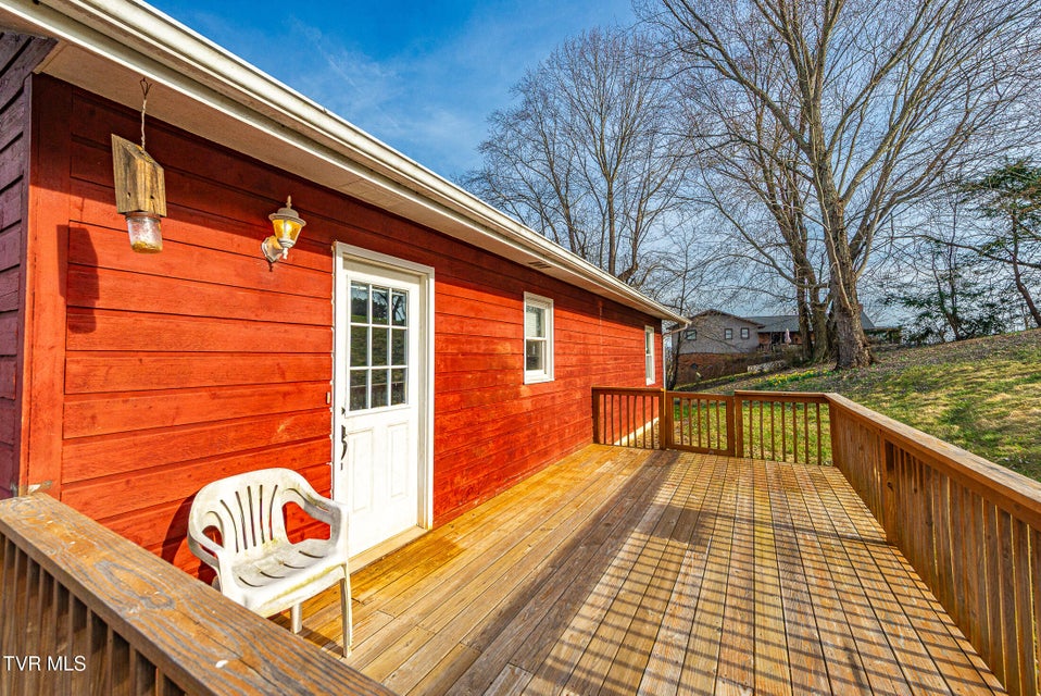 Photo #7: 2908 Cain Street