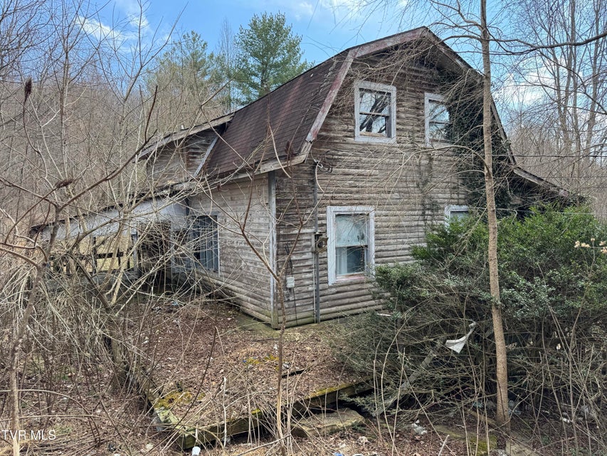 Photo #43: 6996 Manville Road