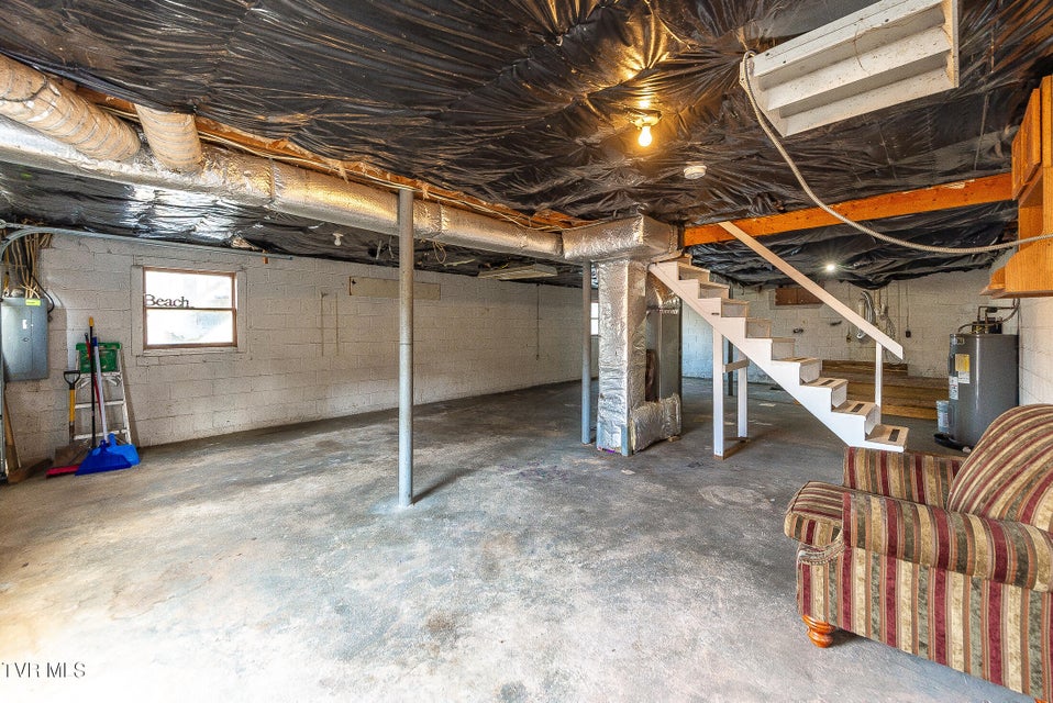 Photo #35: 2908 Cain Street