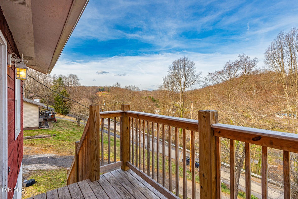 Photo #6: 2908 Cain Street