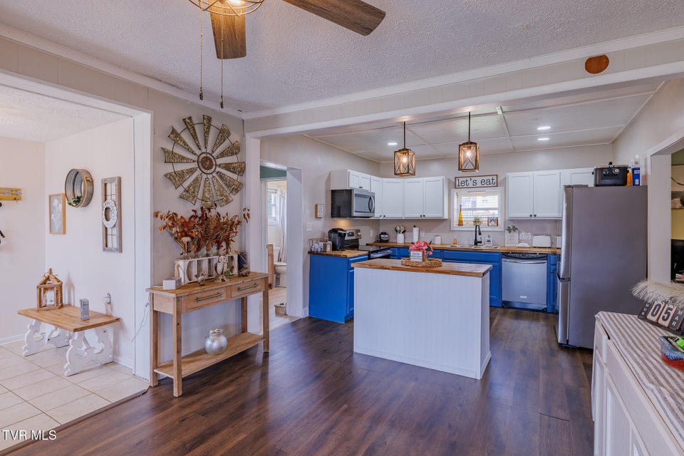 Photo #13: 1620 Clouds Ford Road