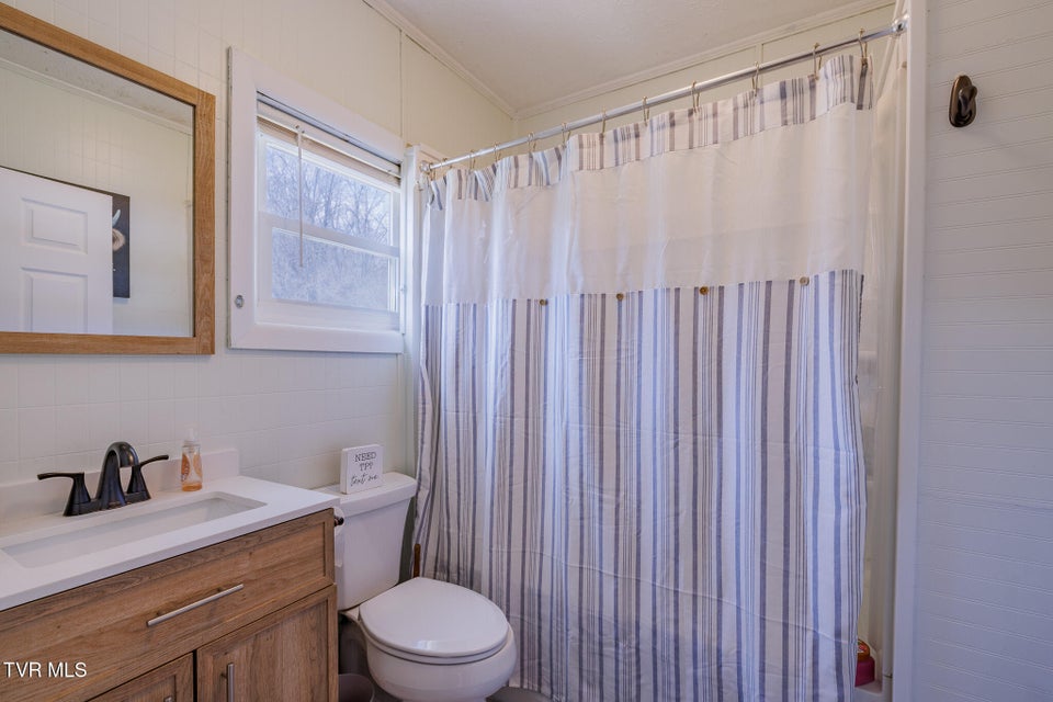 Photo #15: 1620 Clouds Ford Road