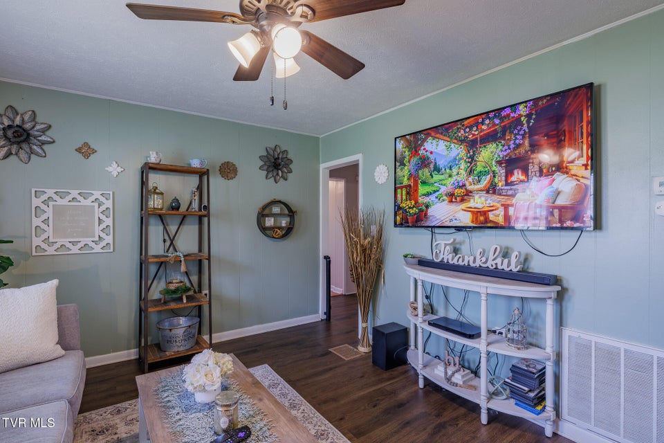 Photo #18: 1620 Clouds Ford Road