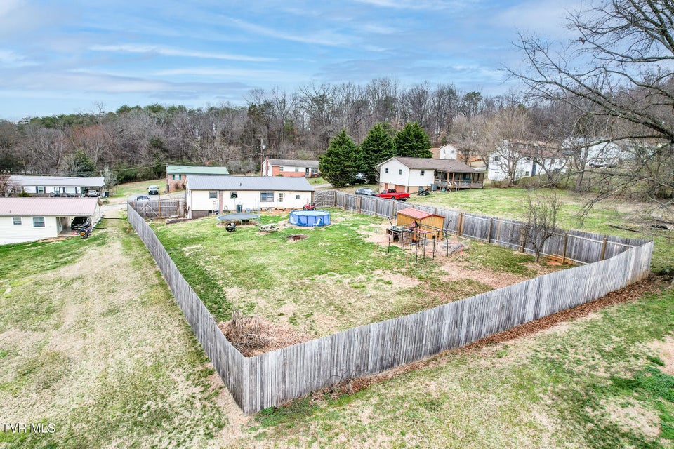 Photo #5: 2002 Ivanhoe Road